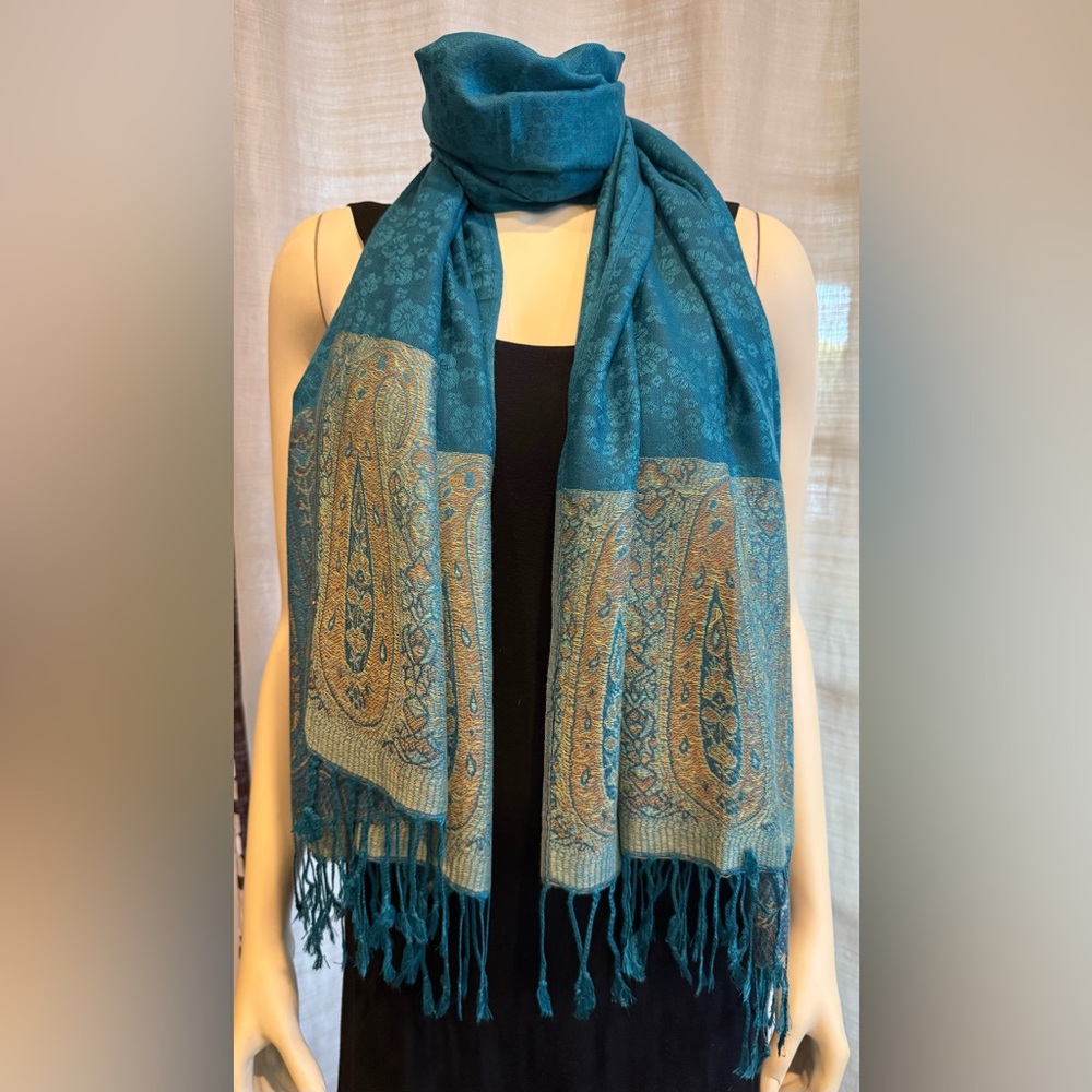 Elegant Paisley Scarf in Teal and Gold - 70% Cashmere 30% Silk - Made in ITALY